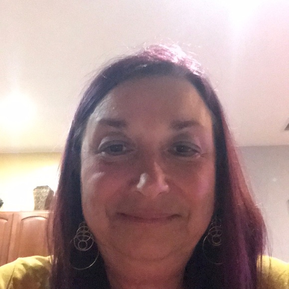 Meet your Posher, Rosa - Picture 2 of 2